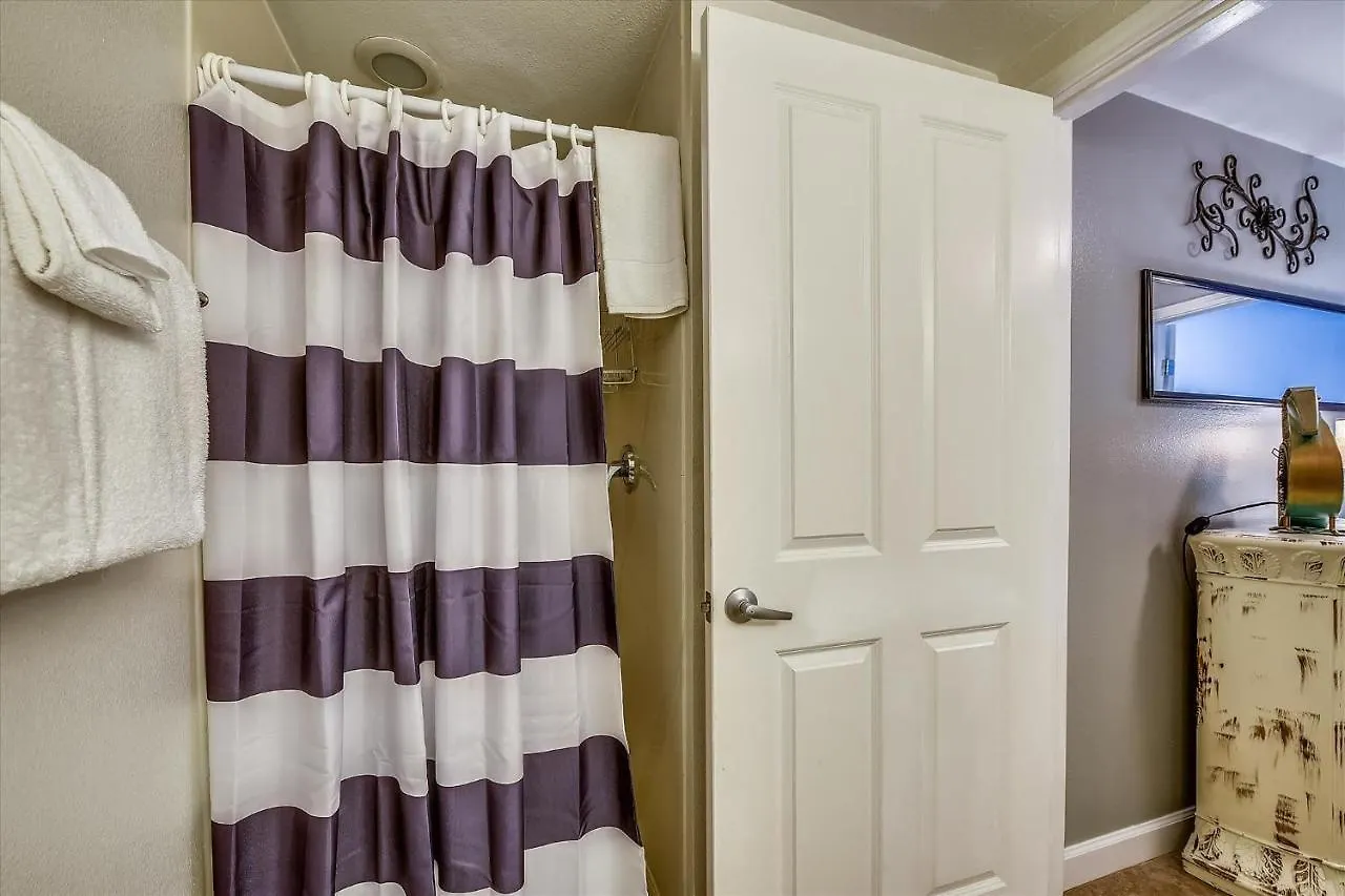 Shores Of Panama 1704 - 2 Bedroom Bunk Room Sleeps 8, Updated! Res, Parking Condo Panama City Beach Apartment